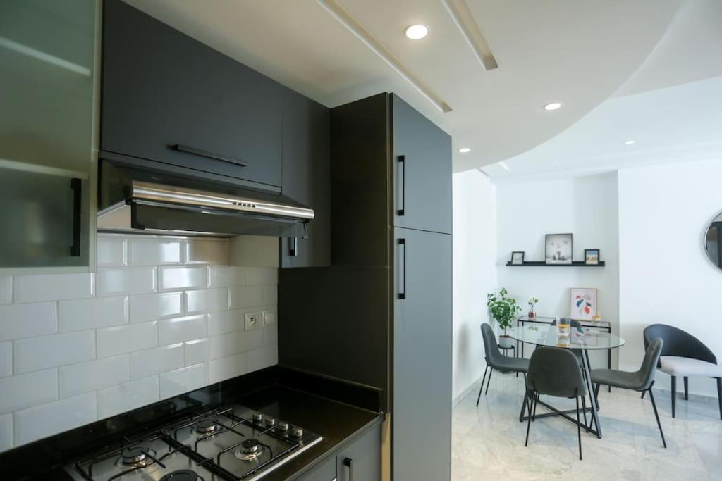 Windsor Apartment *